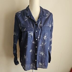 GAP Navy Blue Butterfly Boyfriend Fit Shirt Size L